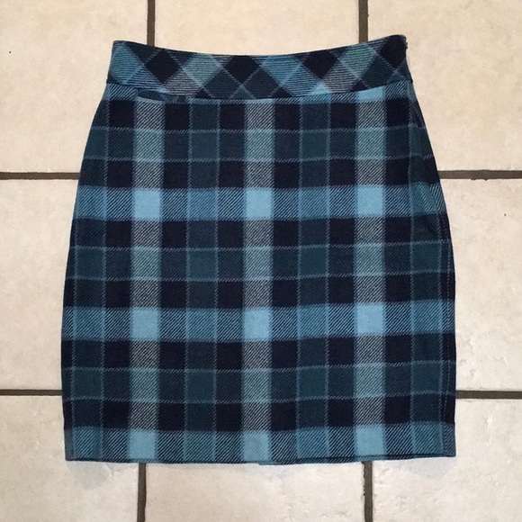 L.L. Bean Dresses & Skirts - Perfect Fit Plaid Wool Blend Skirt Blue L.L.Bean